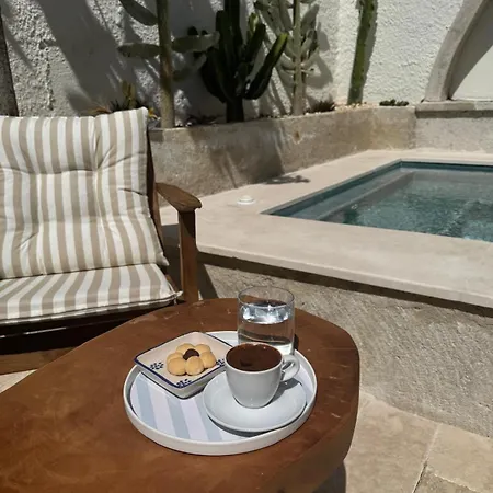 Moon Alacati Hotel
