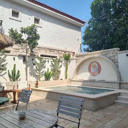 Moon Alacati Hotel
