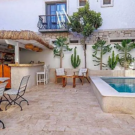 Hotel Moon Alacati Adults Only 3*