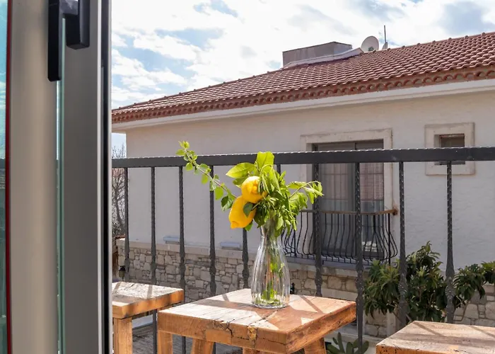 فندق Moon Alacati *