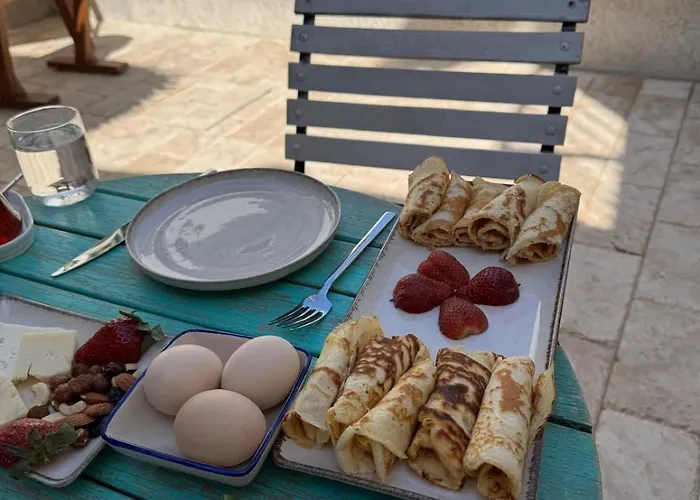 فندق Moon Alacati *